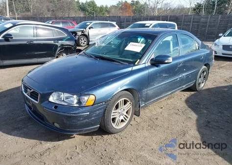2008 Volvo S60 2.5T из США, поврежденный, VIN YV1RS592682675428